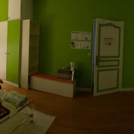 La Demeure D'iris Bed & Breakfast *